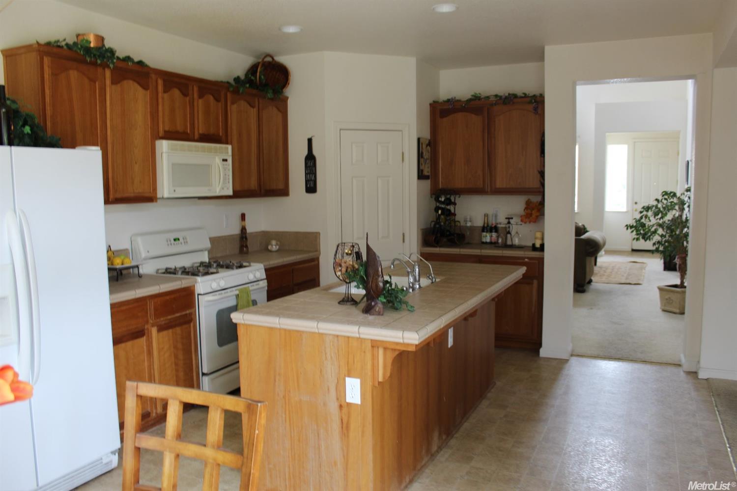 1419 Dylan Creek Dr, Patterson, CA 95363 photo 9