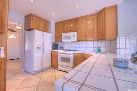 1612 Brookside Dr, Manteca, CA 95336 photo 24