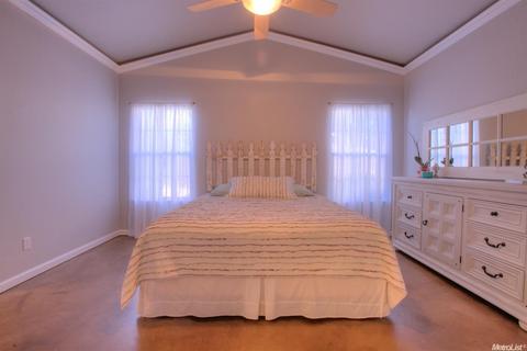 1612 Brookside Dr, Manteca, CA 95336 photo 11