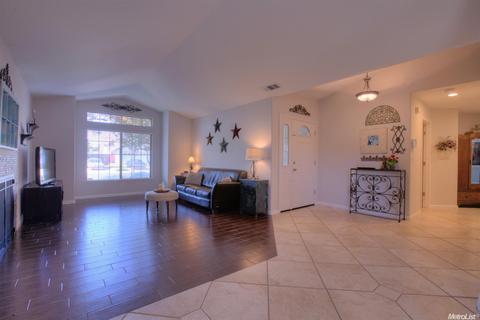 1612 Brookside Dr, Manteca, CA 95336 photo 7
