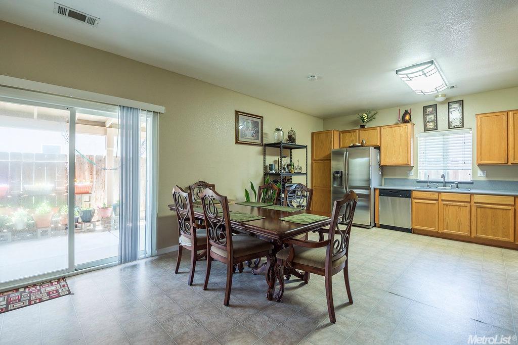 1006 Hackett Rd, Ceres, CA 95307 photo 8