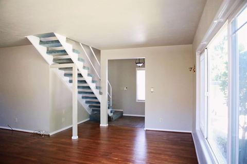 908 E Main St, Turlock, CA 95380 photo 6
