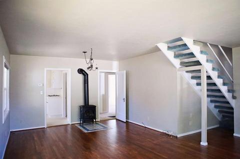 908 E Main St, Turlock, CA 95380 photo 4