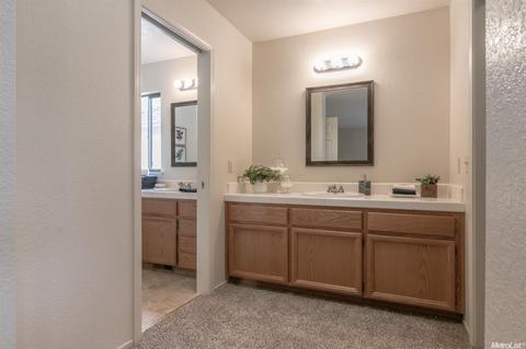 2104 Bailey Ct, Modesto, CA 95355 photo 21