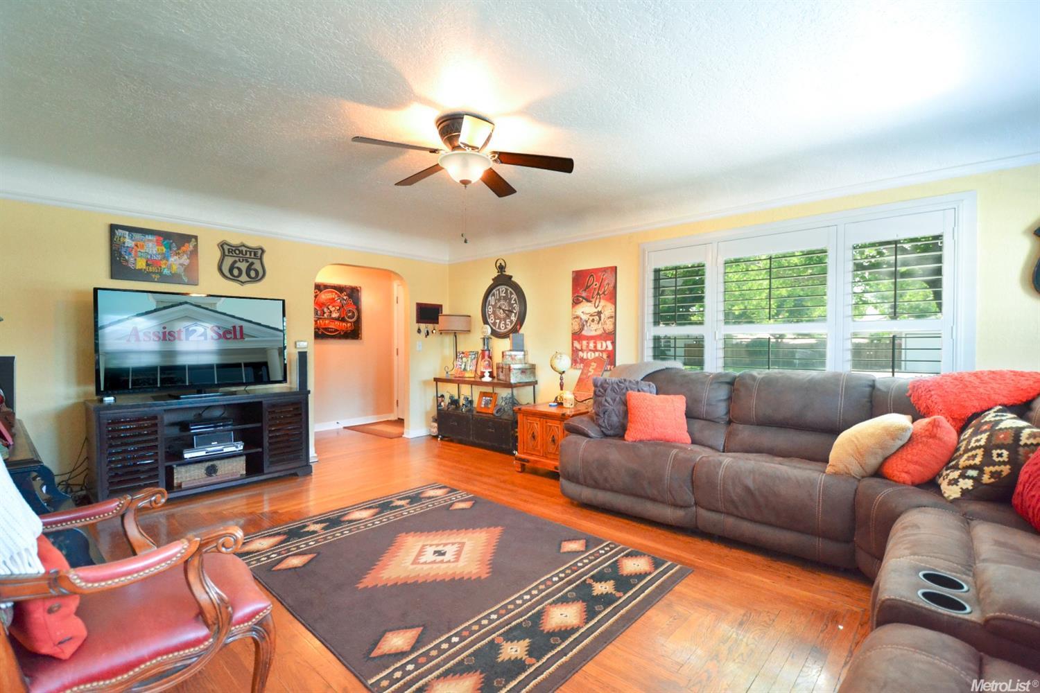 224 S Elm Ave, Ripon, CA 95366 photo 6