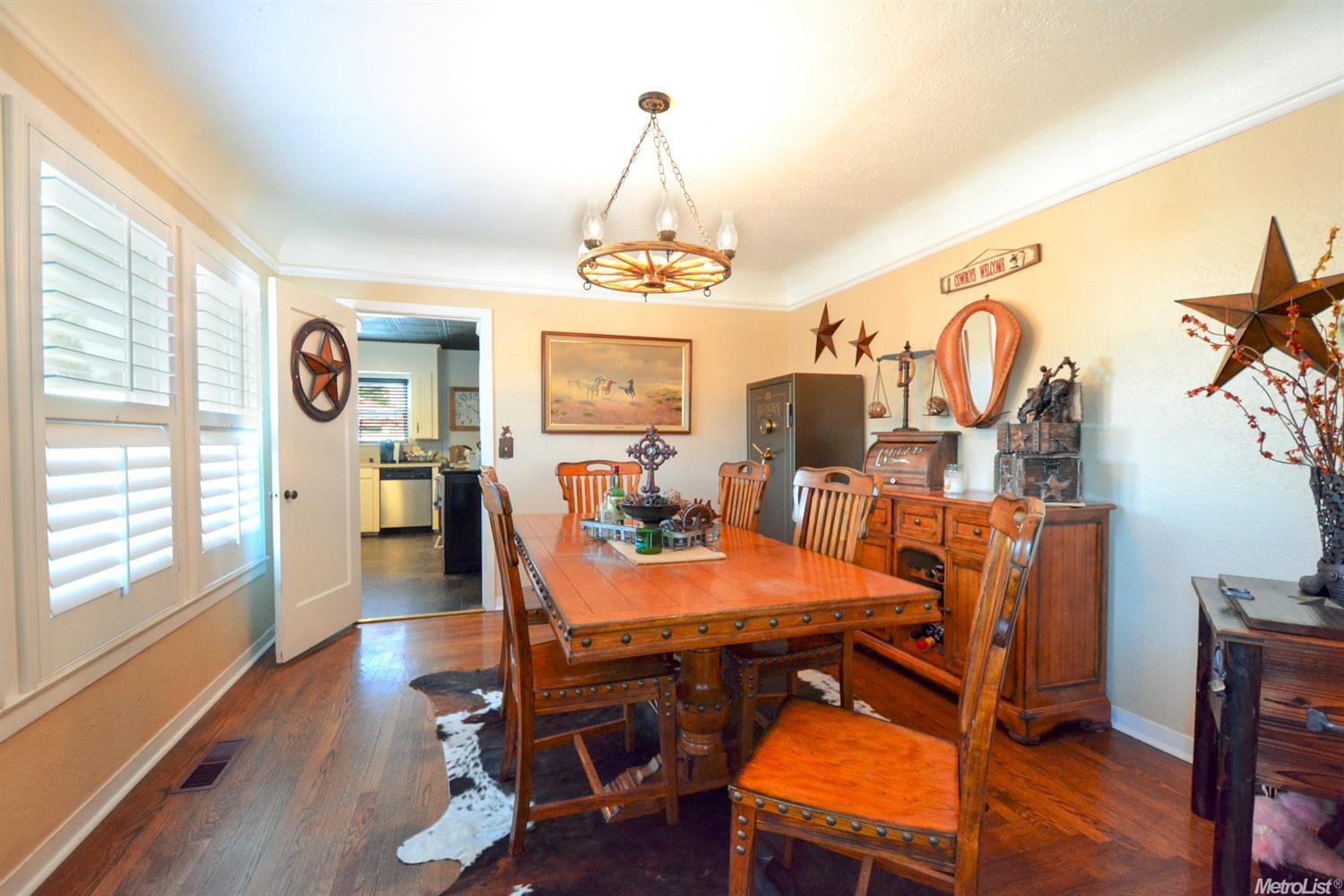 224 S Elm Ave, Ripon, CA 95366 photo 9