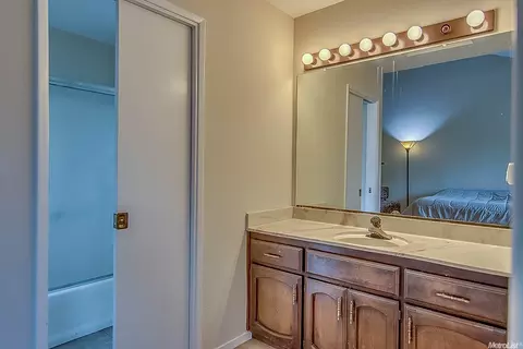 1053 Awani Dr, Lodi, CA 95240 photo 13