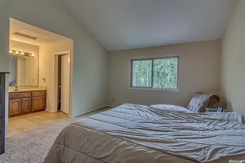 1053 Awani Dr, Lodi, CA 95240 photo 15
