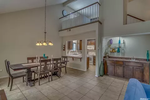 1053 Awani Dr, Lodi, CA 95240 photo 7