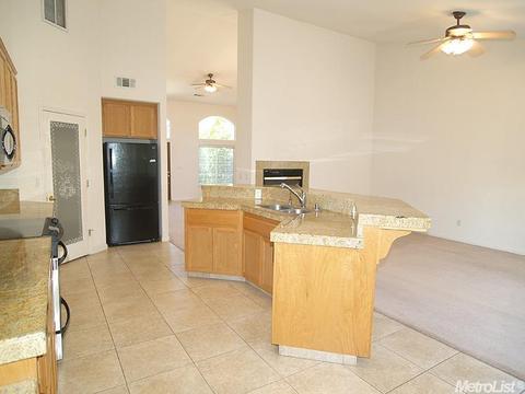 3432 Dewar Ln, Turlock, CA 95382 photo 6