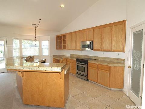3432 Dewar Ln, Turlock, CA 95382 photo 8
