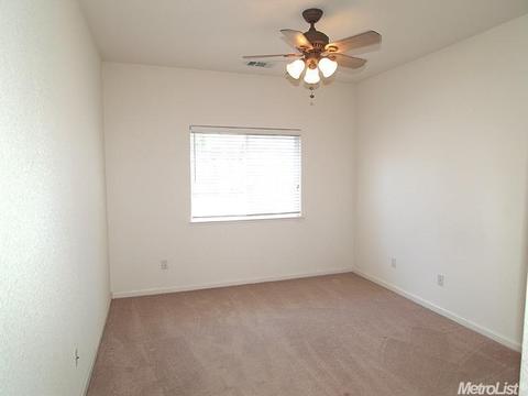 3432 Dewar Ln, Turlock, CA 95382 photo 21