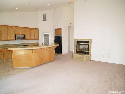 3432 Dewar Ln, Turlock, CA 95382 photo 7