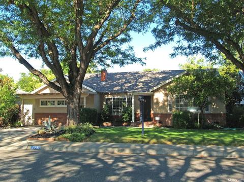 1241 Enslen Ave, Modesto, CA 95350 photo 3
