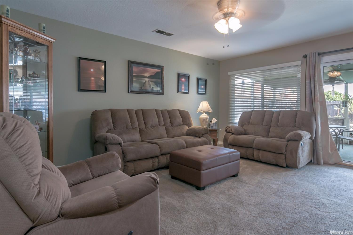 2109 Winslow Ct, Modesto, CA 95355 photo 14