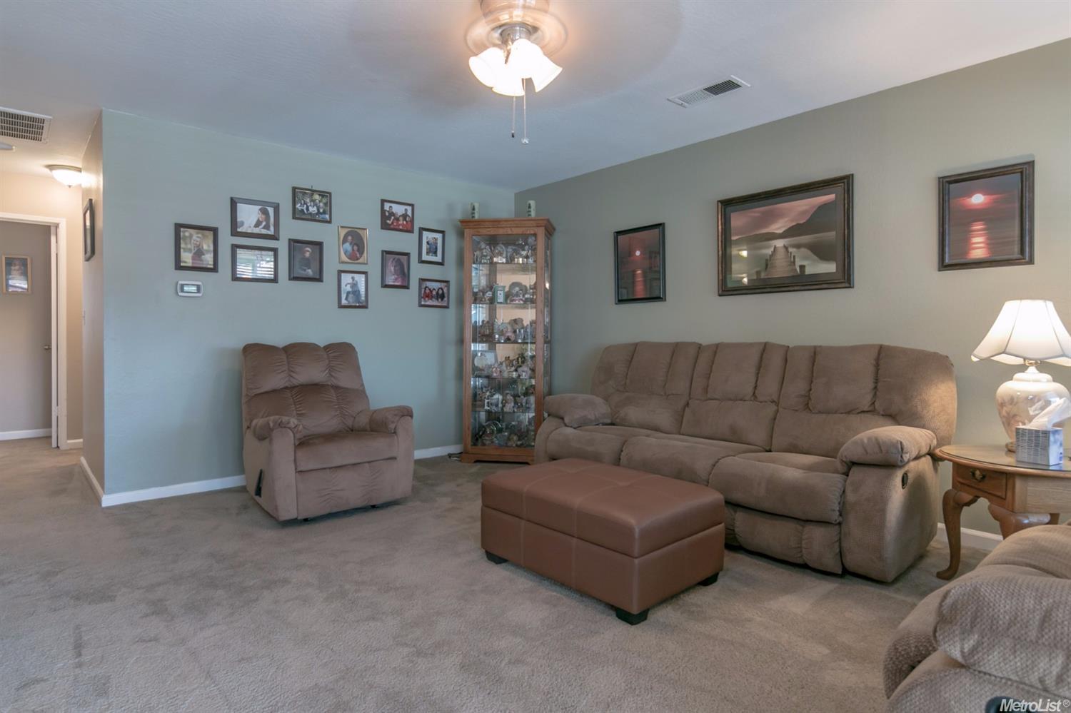 2109 Winslow Ct, Modesto, CA 95355 photo 12