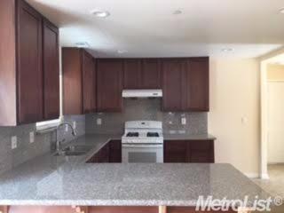31 W 3rd, Tracy, CA 95376 photo 1