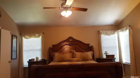 255 Cedar Mountain Dr, Tracy, CA 95376 photo 9