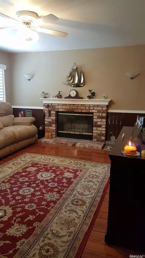 255 Cedar Mountain Dr, Tracy, CA 95376 photo 3