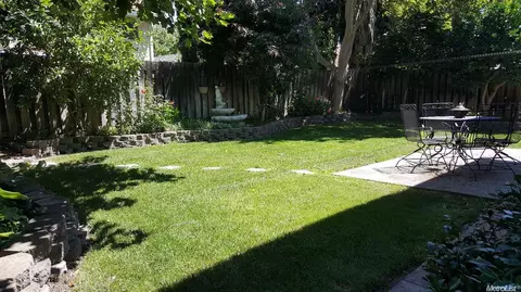 255 Cedar Mountain Dr, Tracy, CA 95376 photo 2