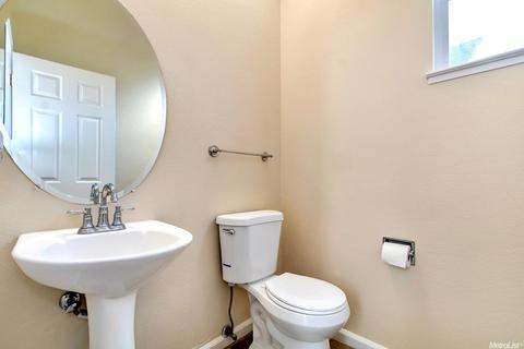 1515 El Capitan St, Davis, CA 95616 photo 20