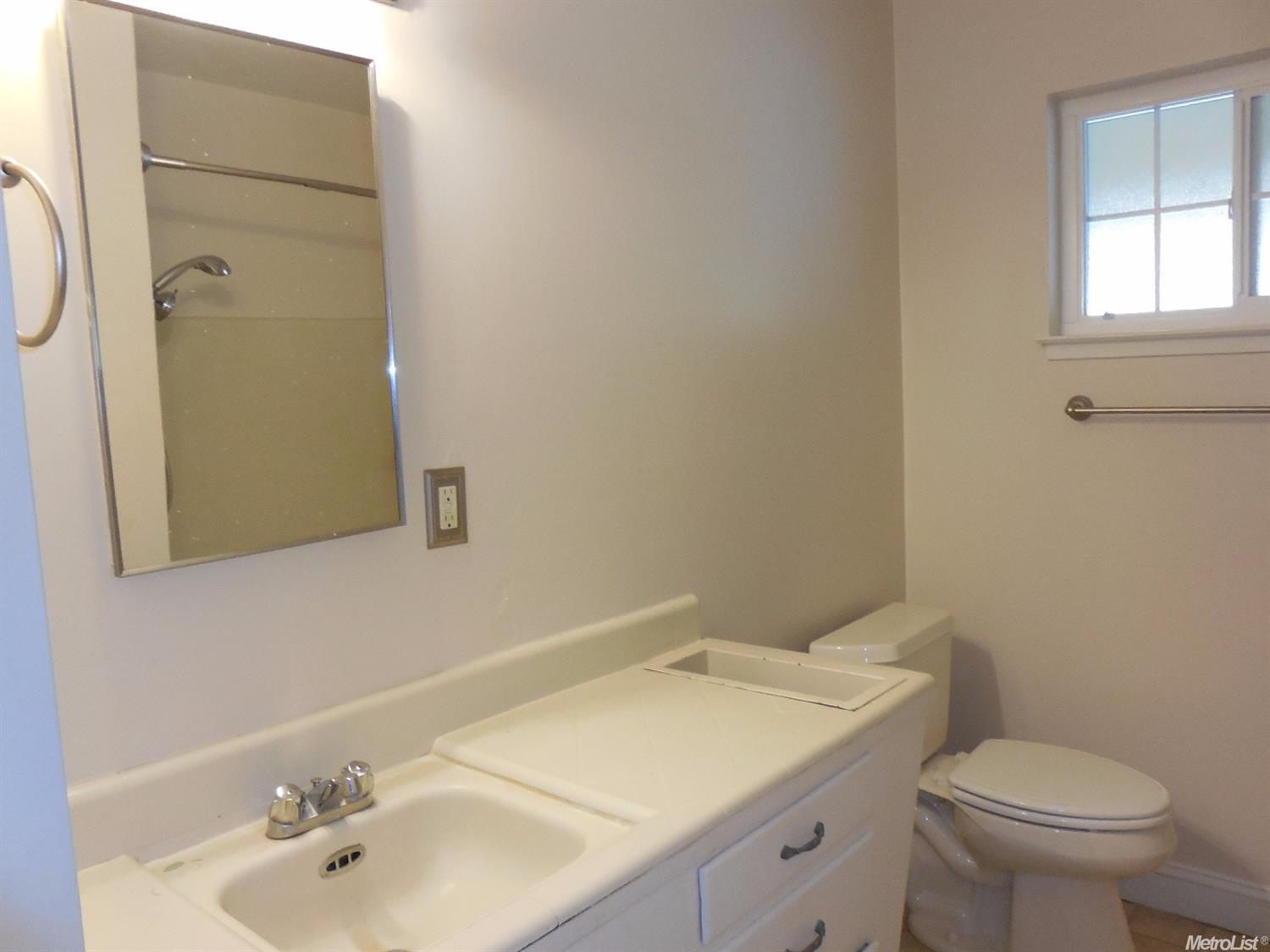 6040 Denver Dr, Carmichael, CA 95608 photo 10