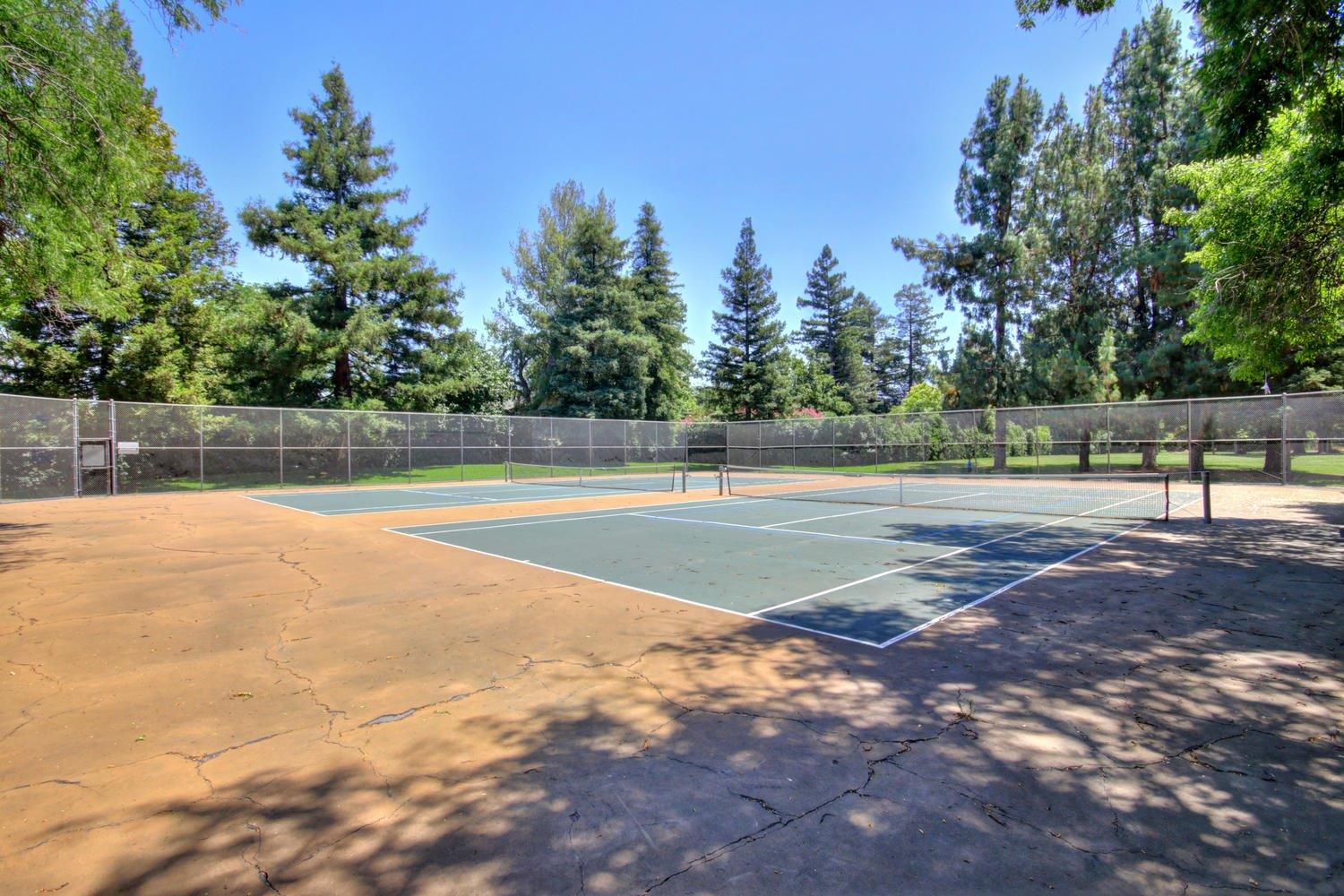 2950 Loyola Dr, Davis, CA 95618 photo 32