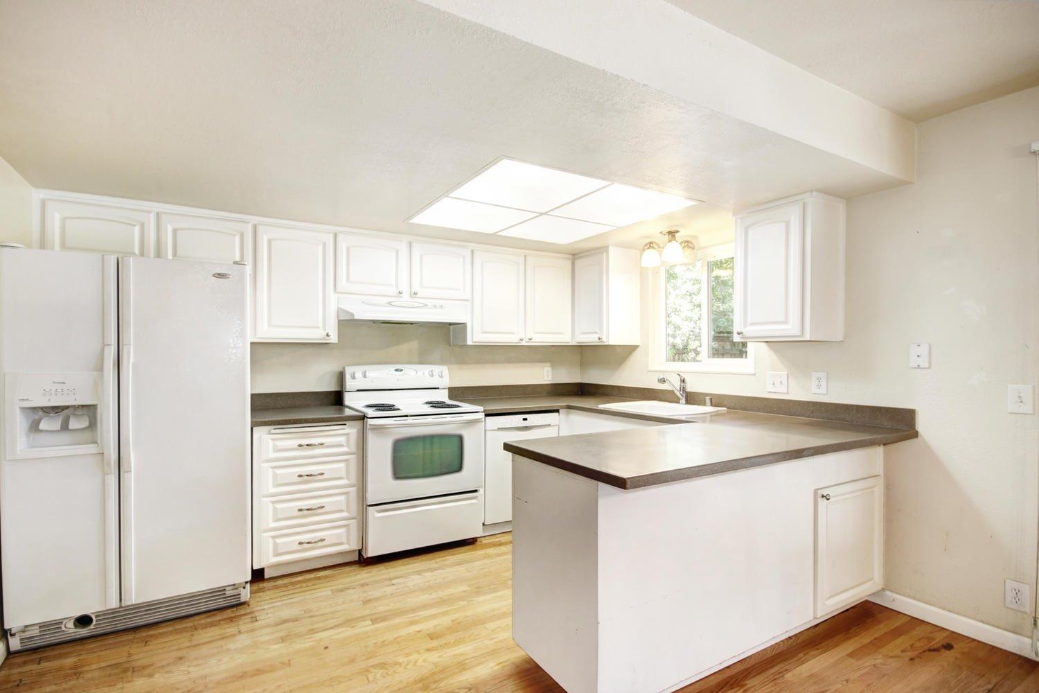 2950 Loyola Dr, Davis, CA 95618 photo 13