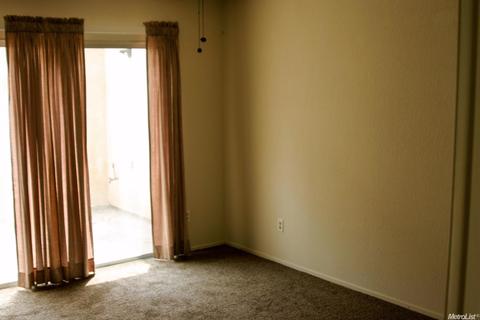 3820 Emperor Ln, Modesto, CA 95356 photo 8