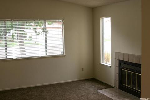 3820 Emperor Ln, Modesto, CA 95356 photo 3