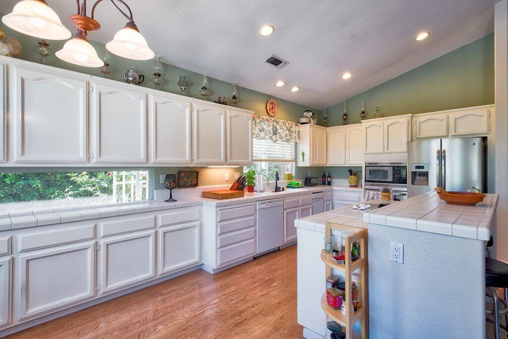 4916 Charter Rd, Rocklin, CA 95765 photo 4