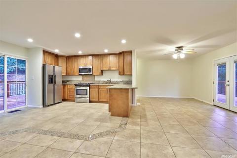 6216 Pine Cone Ct, Foresthill, CA 95631 photo 4