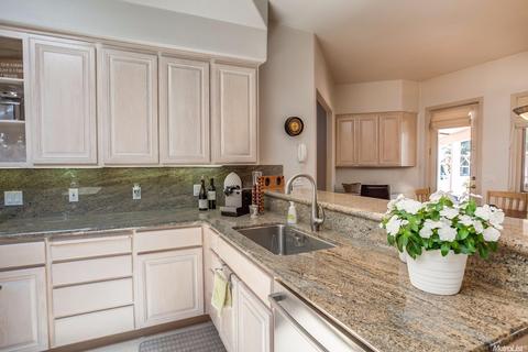 609 Cherry Hill Ct, Modesto, CA 95356 photo 10