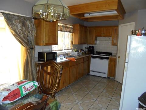 860 Rabe St, Firebaugh, CA 93622 photo 6