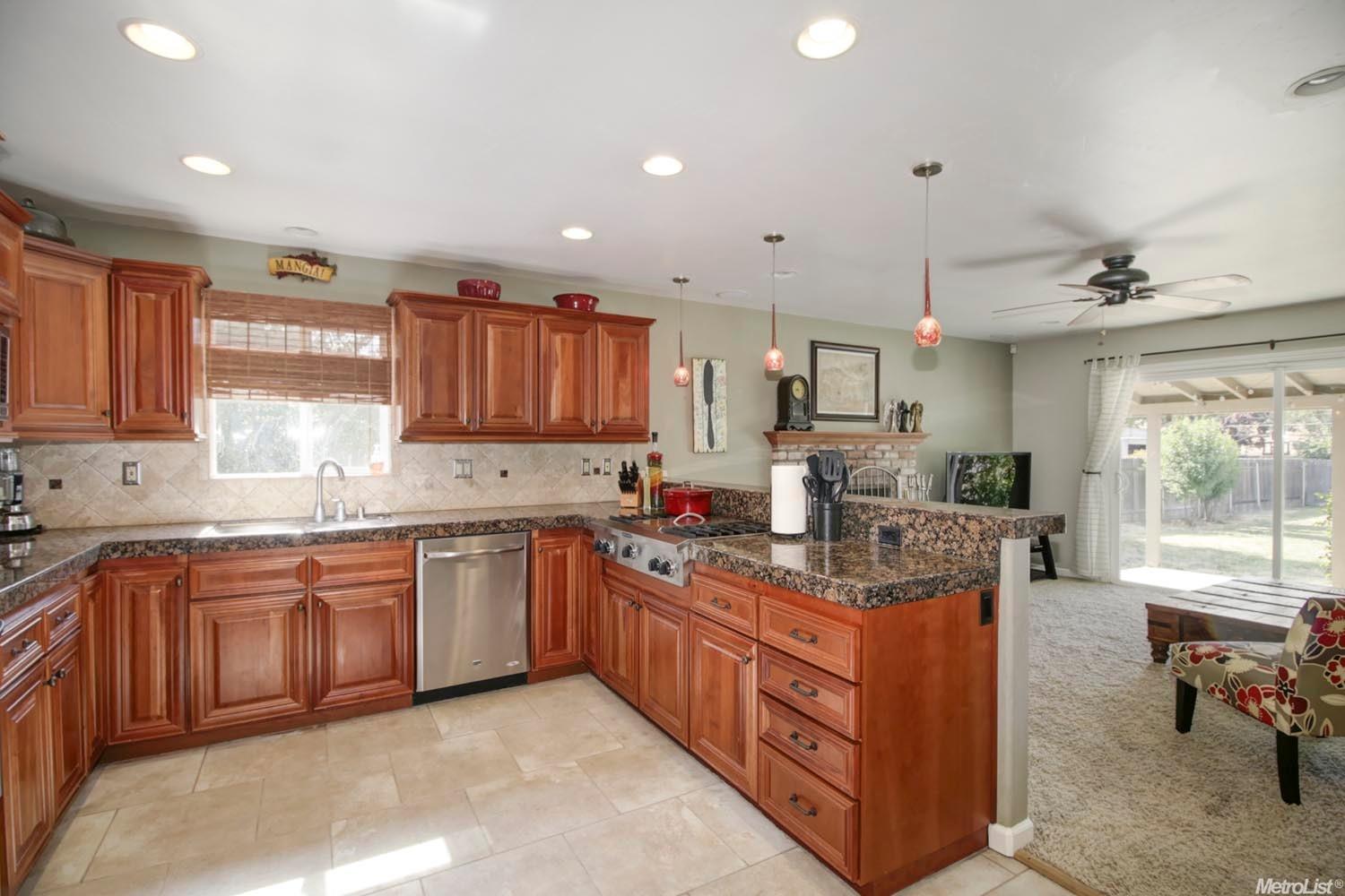 5507 Valhalla Dr, Carmichael, CA 95608 photo 16