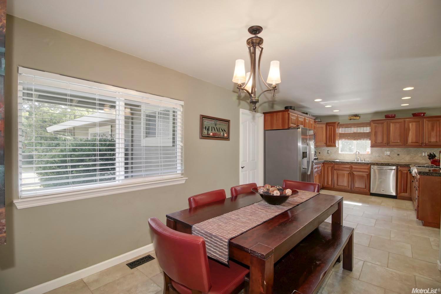 5507 Valhalla Dr, Carmichael, CA 95608 photo 14