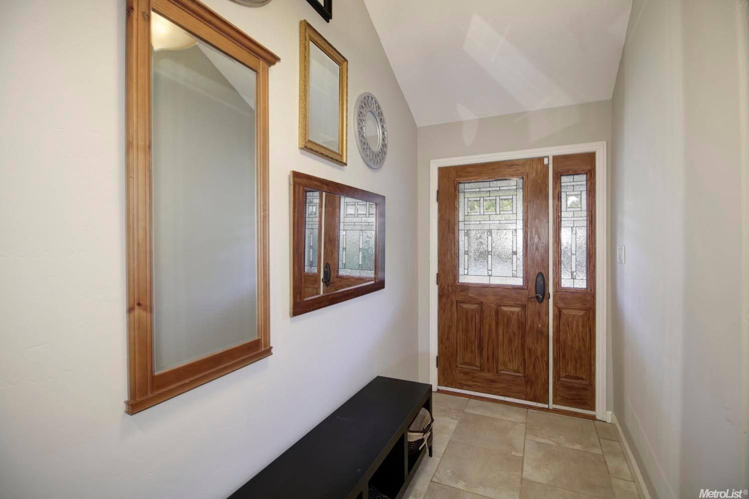 5507 Valhalla Dr, Carmichael, CA 95608 photo 4