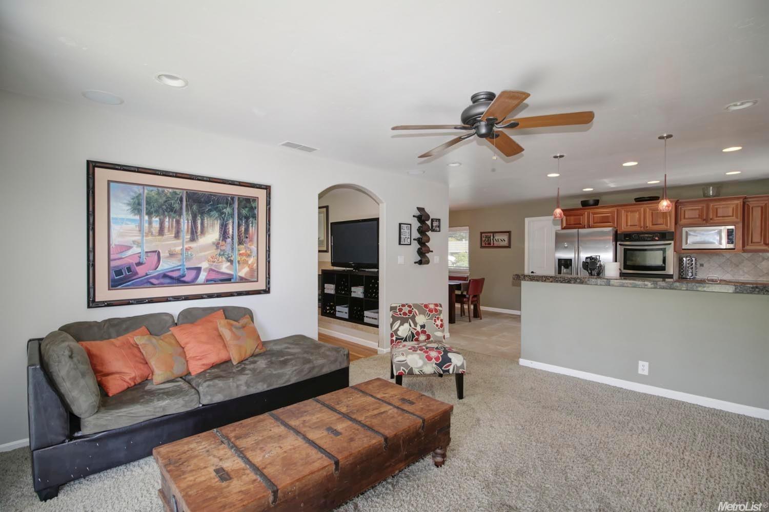 5507 Valhalla Dr, Carmichael, CA 95608 photo 10