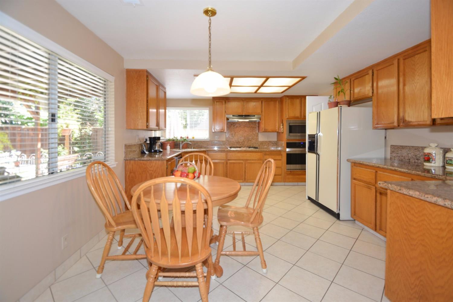1715 Hudson Way, Tracy, CA 95376 photo 8