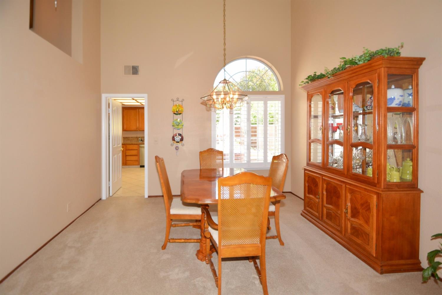 1715 Hudson Way, Tracy, CA 95376 photo 4
