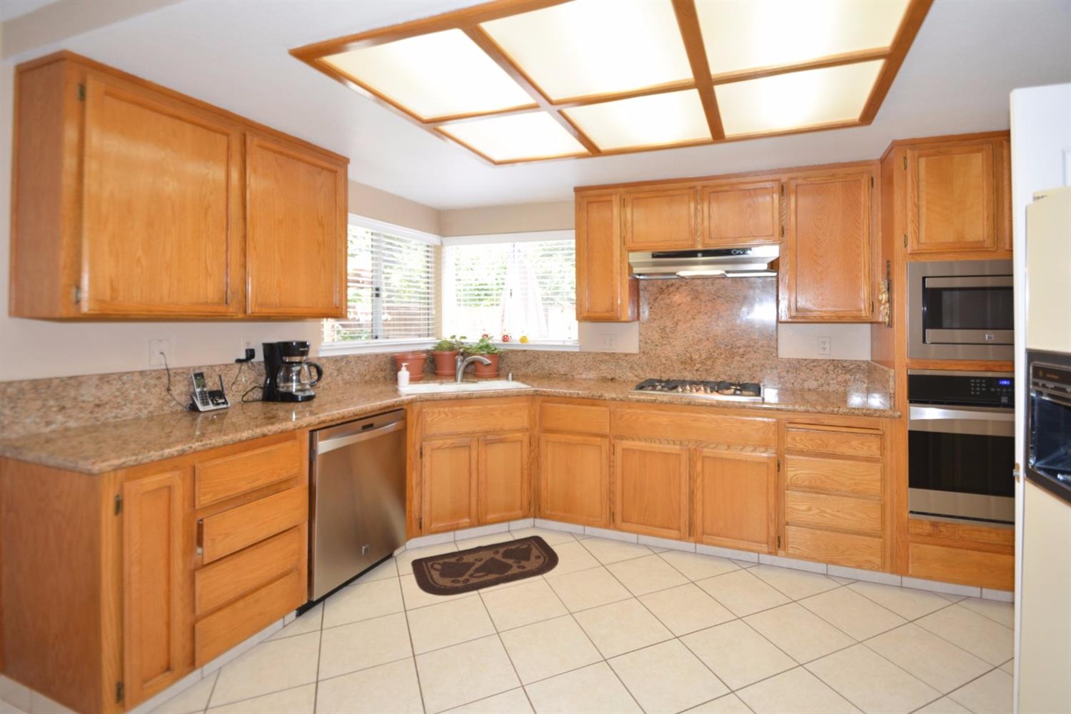 1715 Hudson Way, Tracy, CA 95376 photo 6
