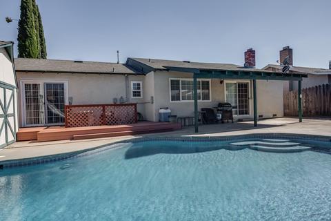 2825 Mockingbird Dr, Ceres, CA 95307 photo 16