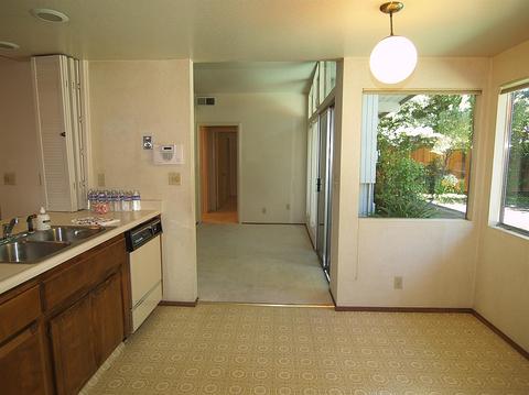 1007 Mills Ave, Modesto, CA 95350 photo 12
