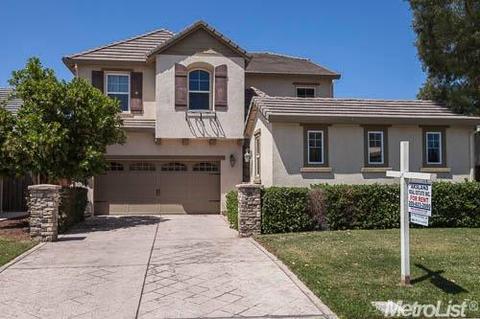 1071 Danilo Ct, Manteca, CA 95337 photo 1