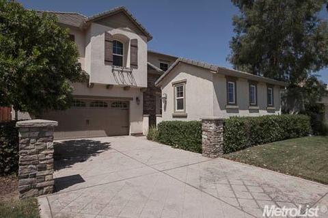 1071 Danilo Ct, Manteca, CA 95337 photo 2