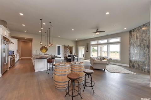 12884 Simpson Ranch Ct, Wilton, CA 95693 photo 10