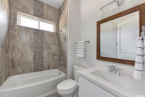 12884 Simpson Ranch Ct, Wilton, CA 95693 photo 31
