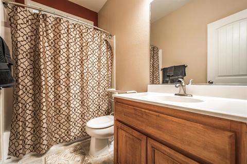 1633 Vasconcellos Way, Turlock, CA 95382 photo 14