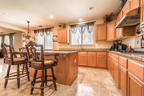 1633 Vasconcellos Way, Turlock, CA 95382 photo 12