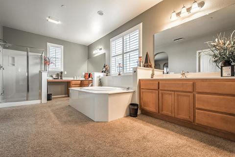 1633 Vasconcellos Way, Turlock, CA 95382 photo 19
